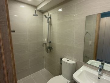 FOR SALE | Rare Corner 3BR Investors Unit - Travertine at Portico Pasig City