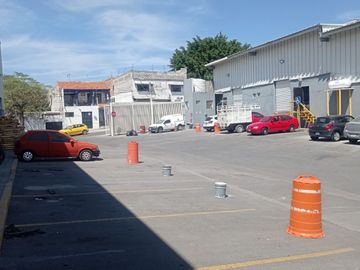BODEGA EN RENTA DE 200M2 EN PEÑUELAS