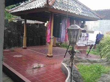 rumah area penumping akses jalan lebar dekat mall