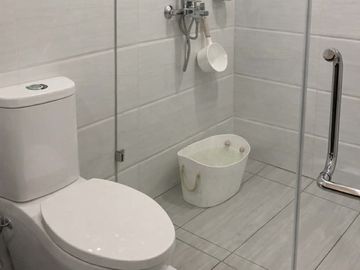 FOR SALE | High Park Tower 2 - Studio with Parking  38th Floor