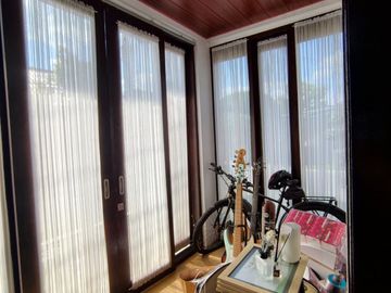 Rumah Konsep Villa Mewah di Pagutan Kota Mataram