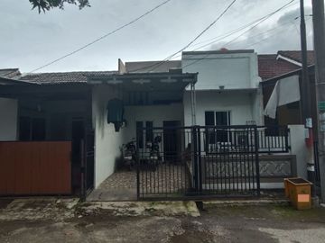 Rumah Nyaman Cantik Siap huni Lokasi Super Strategis di Citra Raya Tangerang