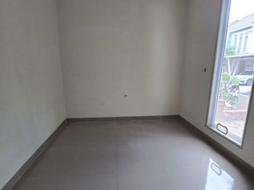 Disewakan Rumah Rapih Siap Huni di Cluster Verdi
