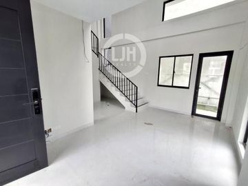 Dijual Rumah Diamond Pavilion, Batam Centre