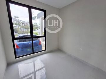 Dijual Rumah Diamond Pavilion, Batam Centre