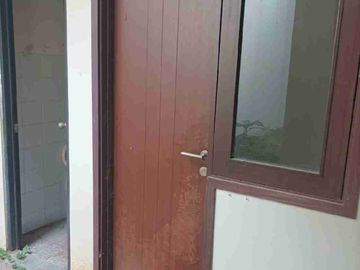 Disewakan Rumah Cluster Regentown Bsd City