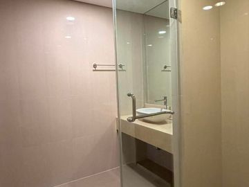 3-Bedroom Condo for Rent in Grand Hyatt Residences BGC Taguig City