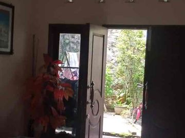 Dijual rumah dengan view kota Semarang