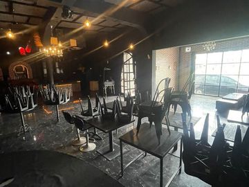 Ex Bar Siap Pakai untuk Usaha Disewakan, di Kerobokan