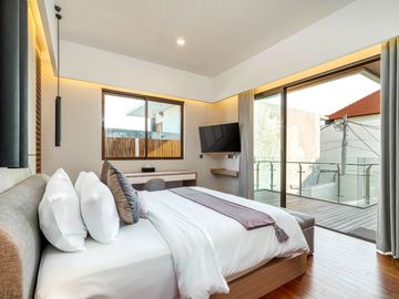 Brand New Luxury Villa Near From Potato Head Beach Club