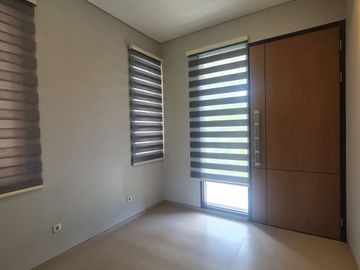 Luxury House Berlokasi Di Cluster  Baru Paling Diminati Kota Baru Parahyangan, Bandung