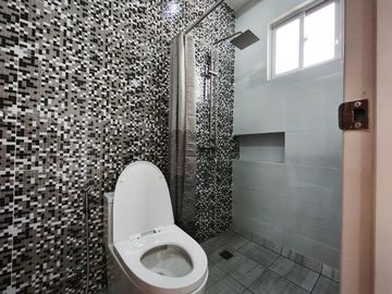 For Sale Modern 3 Storey Townhouse in San Antonio, Q.C. KSA