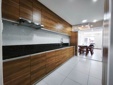 For Sale Modern 3 Storey Townhouse in San Antonio, Q.C. KSA
