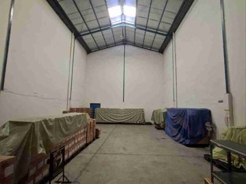 Dijual gudang bagus di pergudangan eraprima Daan mogot