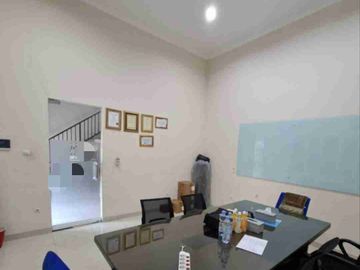 Dijual gudang bagus di pergudangan eraprima Daan mogot