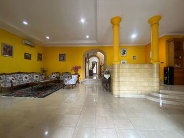 Rumah Luas 543M2 Lengkap Privat Pool di Cinere Harga di Bawah NJOP