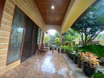 Rumah Luas 543M2 Lengkap Privat Pool di Cinere Harga di Bawah NJOP