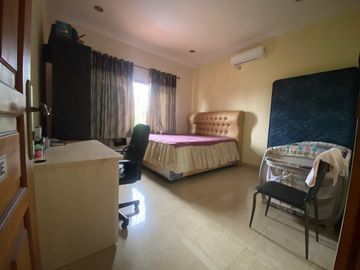 Rumah Luas 543M2 Lengkap Privat Pool di Cinere Harga di Bawah NJOP