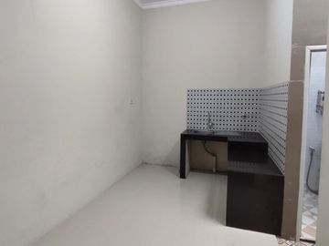 Jual Murah Rumah Samping Tol Sawangan Depok Over Kredit 69 JT Cicilan 5 Jutaan