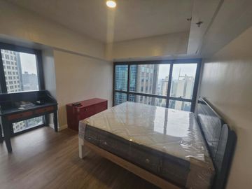 FOR RENT | 2-Bedroom Furnished Unit with Parking | Gentry Residences, Salcedo Village, Makati City