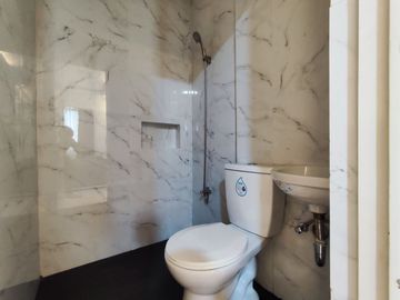 3 Bedroom Townhouse for Sale in Vermont Royale Antipolo City -AJCE