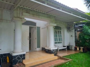 Sewa Rumah siap huni dan nyaman Graha Padma, Semarang Barat-11723