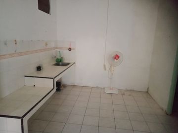 Sewa Rumah siap huni dan nyaman Graha Padma, Semarang Barat-11723
