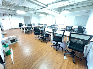 OFFICE/CO-WORKING OFFICE SPACE FOR LEASE