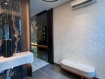 DIJUAL RUMAH PIK 1 CLUSTER CROWN GOLF UK 8X24 (BANGUN SENDIRI) 3.5 LANTAI SHM MURAH BISA NEGO