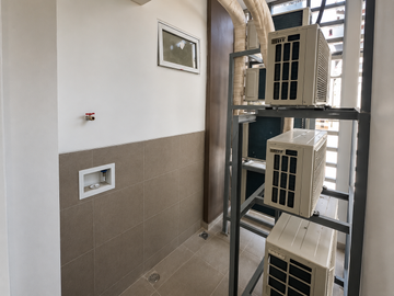 Dijual Penthouse EleVee Alam Sutera access to pool I Pet Friendly | Spacious Balcony
