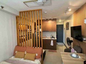 Fully Furnished Studio Condo for Rent at Solinea - Cebu Business Park ( Pet Friendly- small)