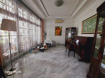 DIJUAL  Rumah Asri di Ragunan - Jakarta Selatan