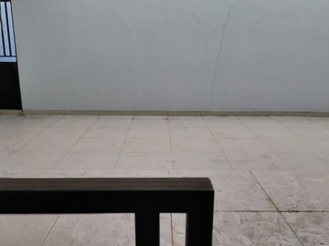 Dijual Rumah Luxury Hoek 2.5 Lantai Pulomas Utara Jakarta Timur- 6.1M Nego