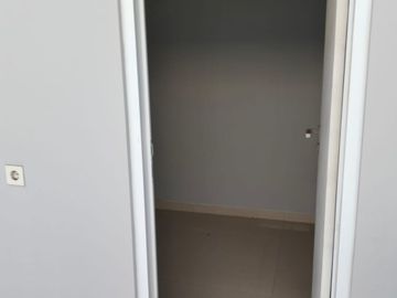 Dijual Rumah Luxury Hoek 2.5 Lantai Pulomas Utara Jakarta Timur- 6.1M Nego
