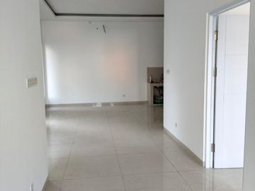 Dijual Rumah Luxury Hoek 2.5 Lantai Pulomas Utara Jakarta Timur- 6.1M Nego