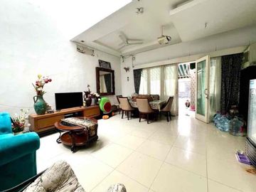 dijual rumah di kemang jakarta selatan