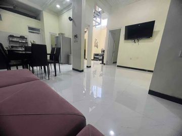DI JUAL CEPAT RUMAH BAGUS 2LANTAI SIAP HUNI