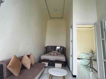 DI JUAL CEPAT RUMAH BAGUS 2LANTAI SIAP HUNI