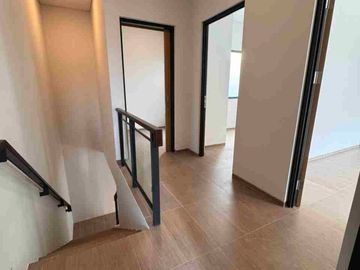 DISEWAKAN UNIT RUMAH BARU DI LINGKUNGAN HIJAU DENGAN ONE GATE SYSTEM