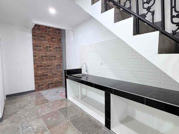 Dijual Rumah Kranggan Permai Cibubur Siap Huni After Renov