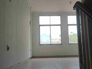 Disewakan Ruko Area Komersil di Grand Galaxy Cocok untuk Semua Jenis Usaha