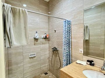 Dijual Rumah Cantik Design Modern Minimalis De Mansion Alam Sutera Tangerang