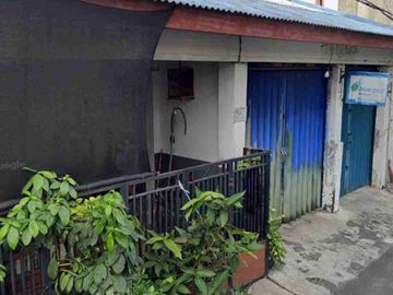 RUMAH + WARUNG DI KOMPLEK ANEKA ELOK PENGGILINGAN - PONDOK KOPI