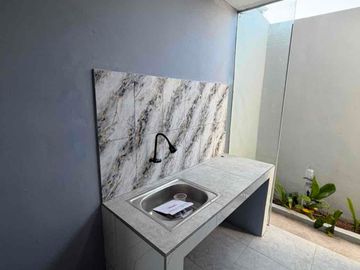 Disewakan Villa Mezzanine Room Siap Huni Dekat Sunset Road, Kuta Bali