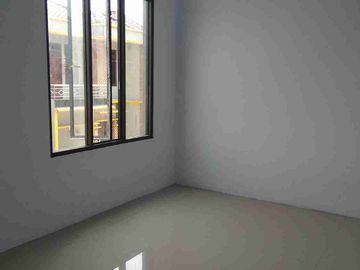 Rumah 2lantai termurah KPR tanpa DP dekat BSD gading Serpong