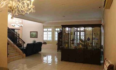 Rumah dijual 
Claustsr depan Kota Wisata.