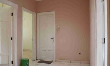 Rumah dijual 
Claustsr depan Kota Wisata.