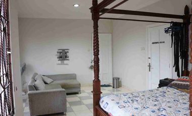 Rumah dijual 
Claustsr depan Kota Wisata.