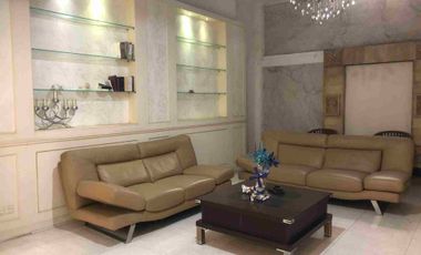 Rumah 2 Lantai di Mahogany Residence