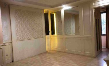 Rumah 2 Lantai di Mahogany Residence